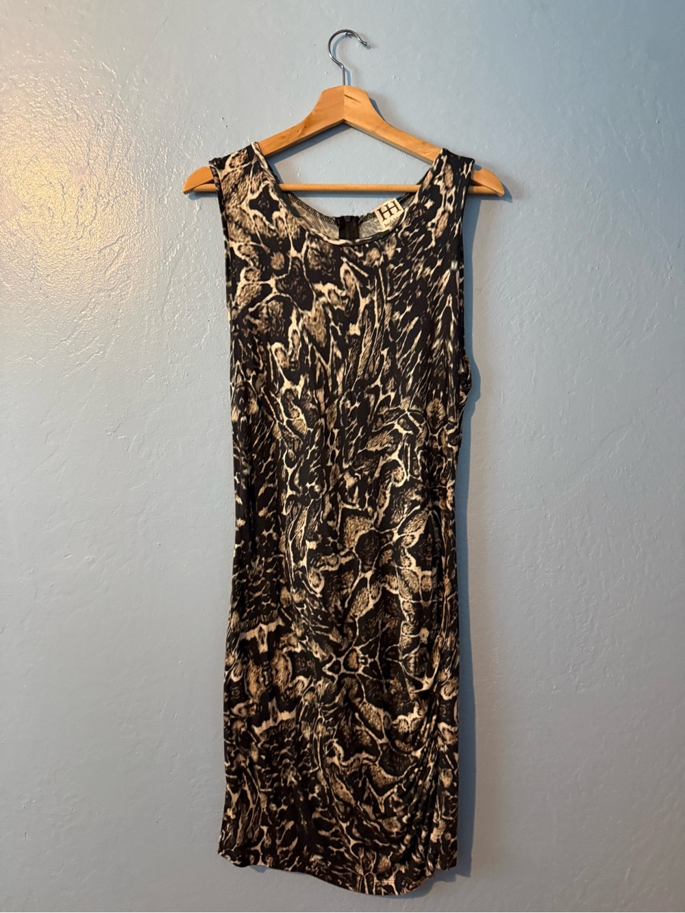 Haute Hippie Sleeveless Abstract Print Sheath Dress in Black and Cream